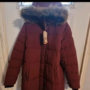 Weatherproof Maroon Puffer Jacket with Faux Fur Hood